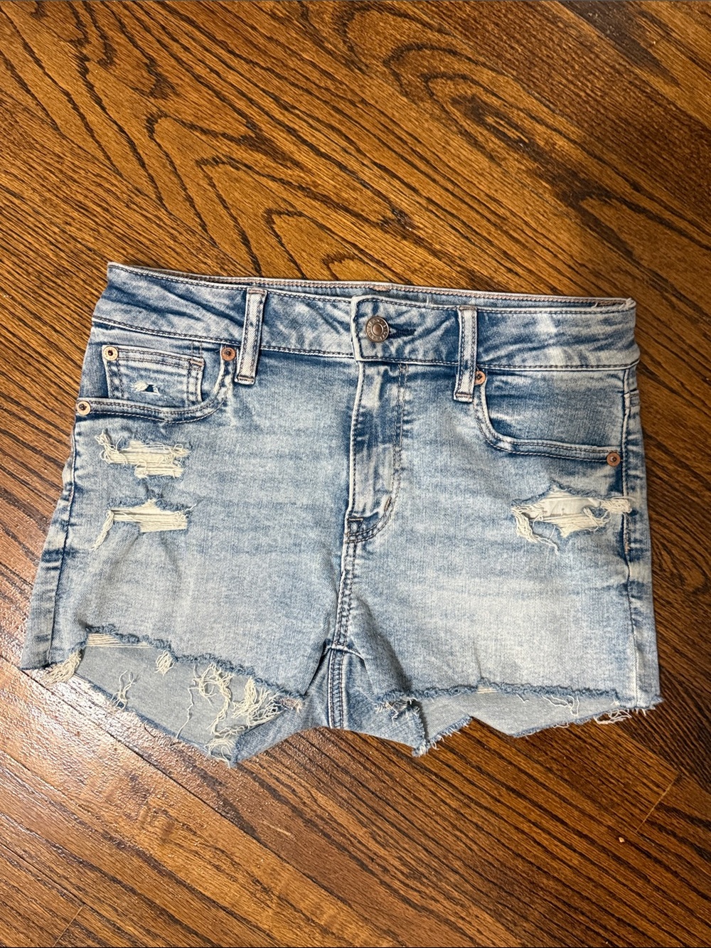 American Eagle Light Blue Distressed Denim Women's Shorts Size 0